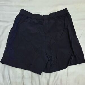 Aritzia TNA shorts - like New